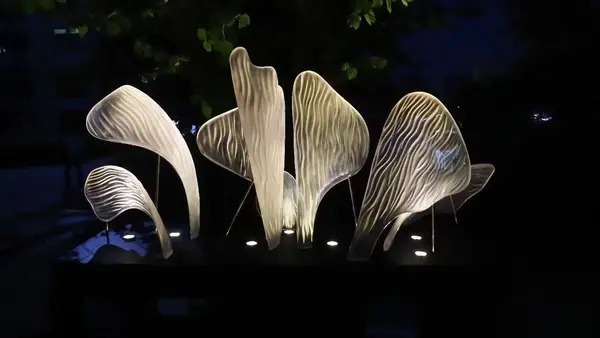 Mô hình trưng bày ngoài trời