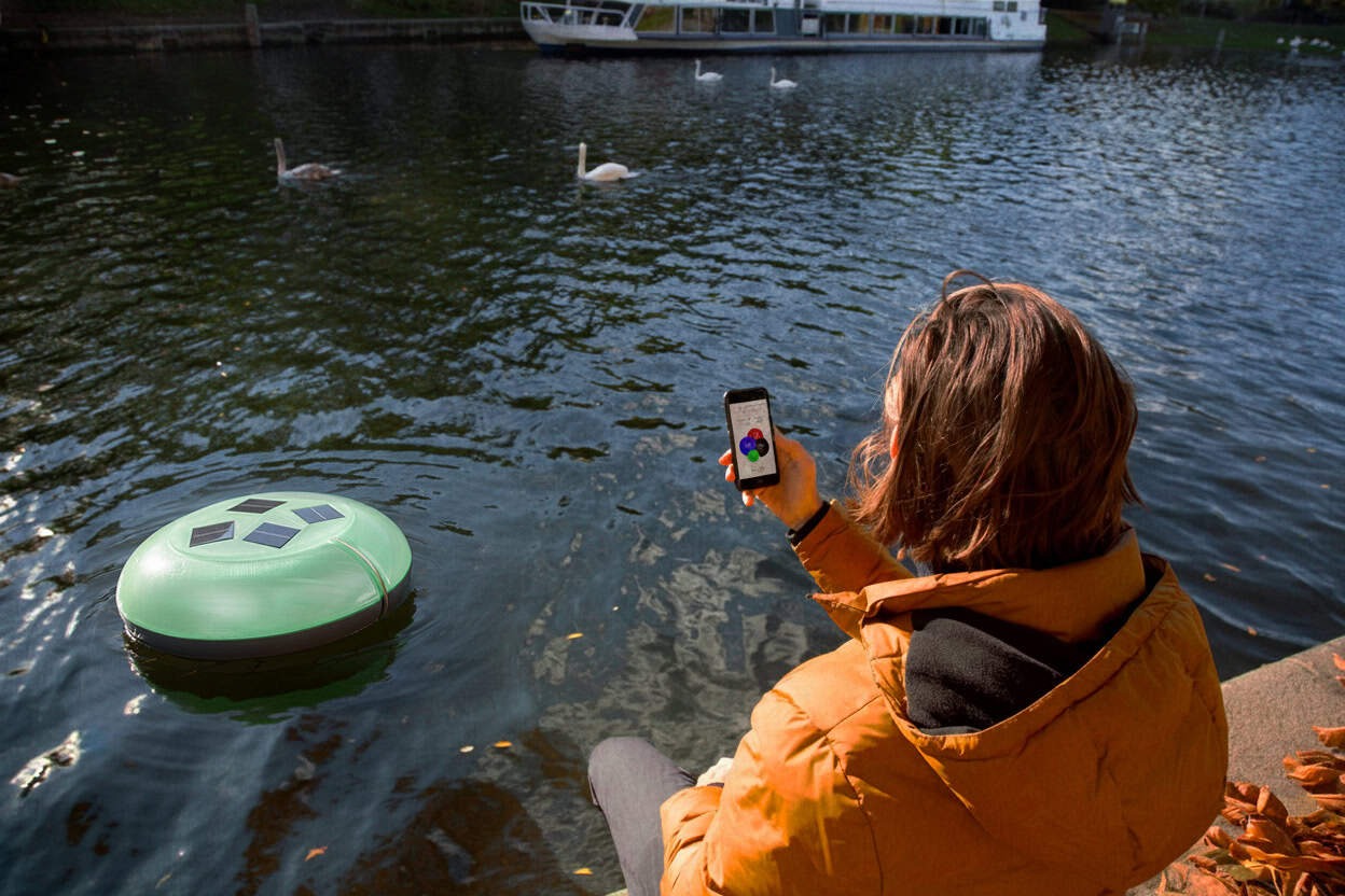 Phao thông minh in 3D (3D-Printed Smart Buoy)