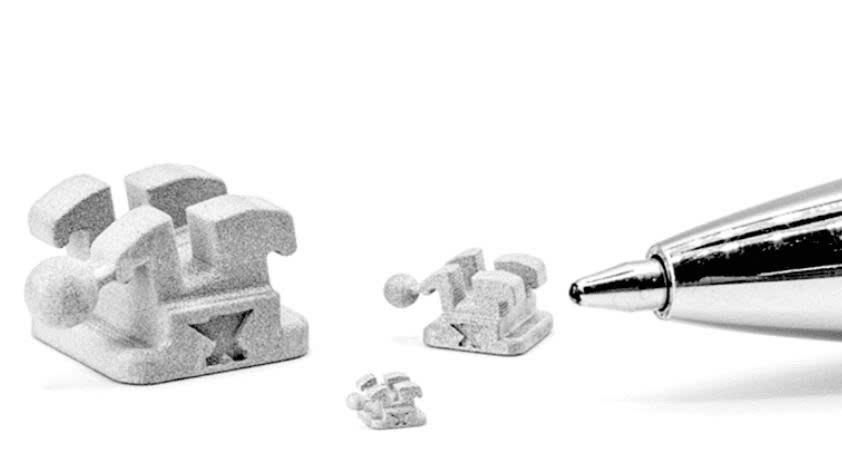 In 3D surgical guide và implant chính xác cao cá nhân hóa từng ca