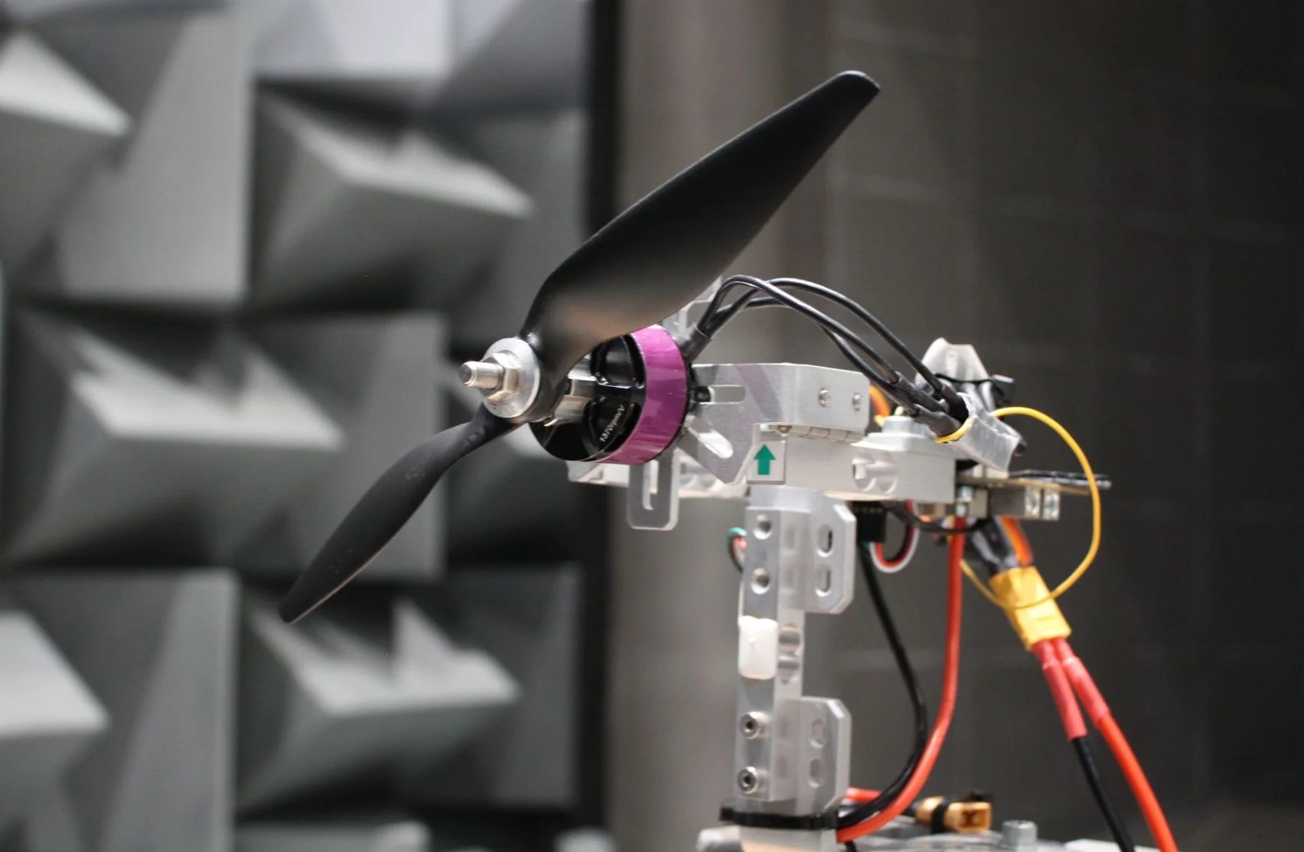 Thiết kế và thử nghiệm cánh quạt UAV dễ dàng với 3D
