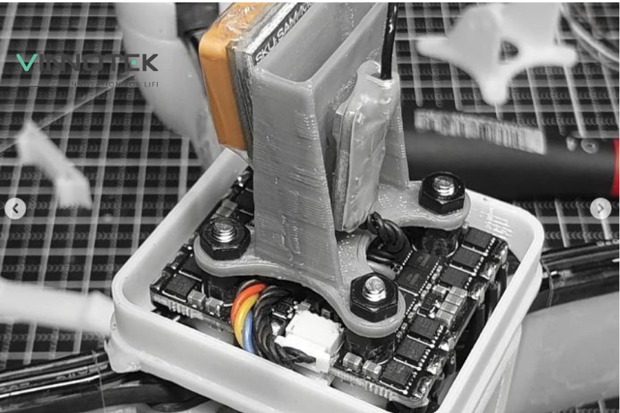 PA12 CF giúp ESC mount và housing bền nhiệt, ổn định hơn