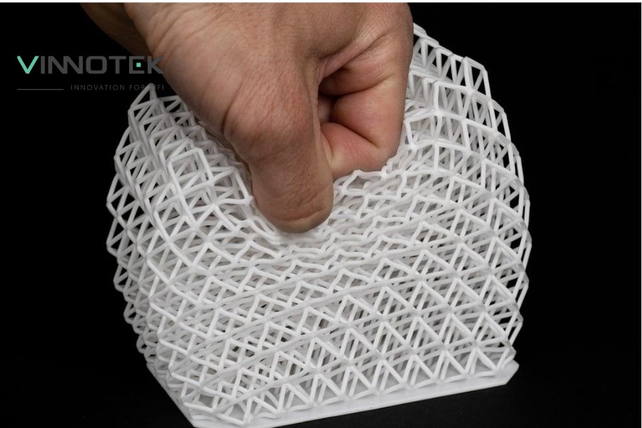 Elastic resin giúp đánh giá hiệu suất thực tế của từng cấu trúc lattice.